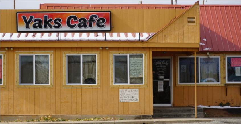 Unwavering Compassion. Whole-Person Care. Did you work in uranium mining, milling, ore transport or core drilling between 1942-1990 or at a Department of Energy site? You may qualify for benefits, including compensation and in-home care. We provide personalized care to help energy workers live safely and independently at home. Whether you’re already receiving care or just getting started, we’ll help you understand your benefits and options. Join us for a Lunch & Learn, enjoy a meal, and get your questions answered. Reserve your spot below—it only takes a moment.